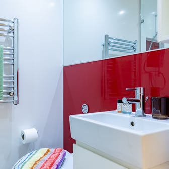 Economy En Suite - Image 10